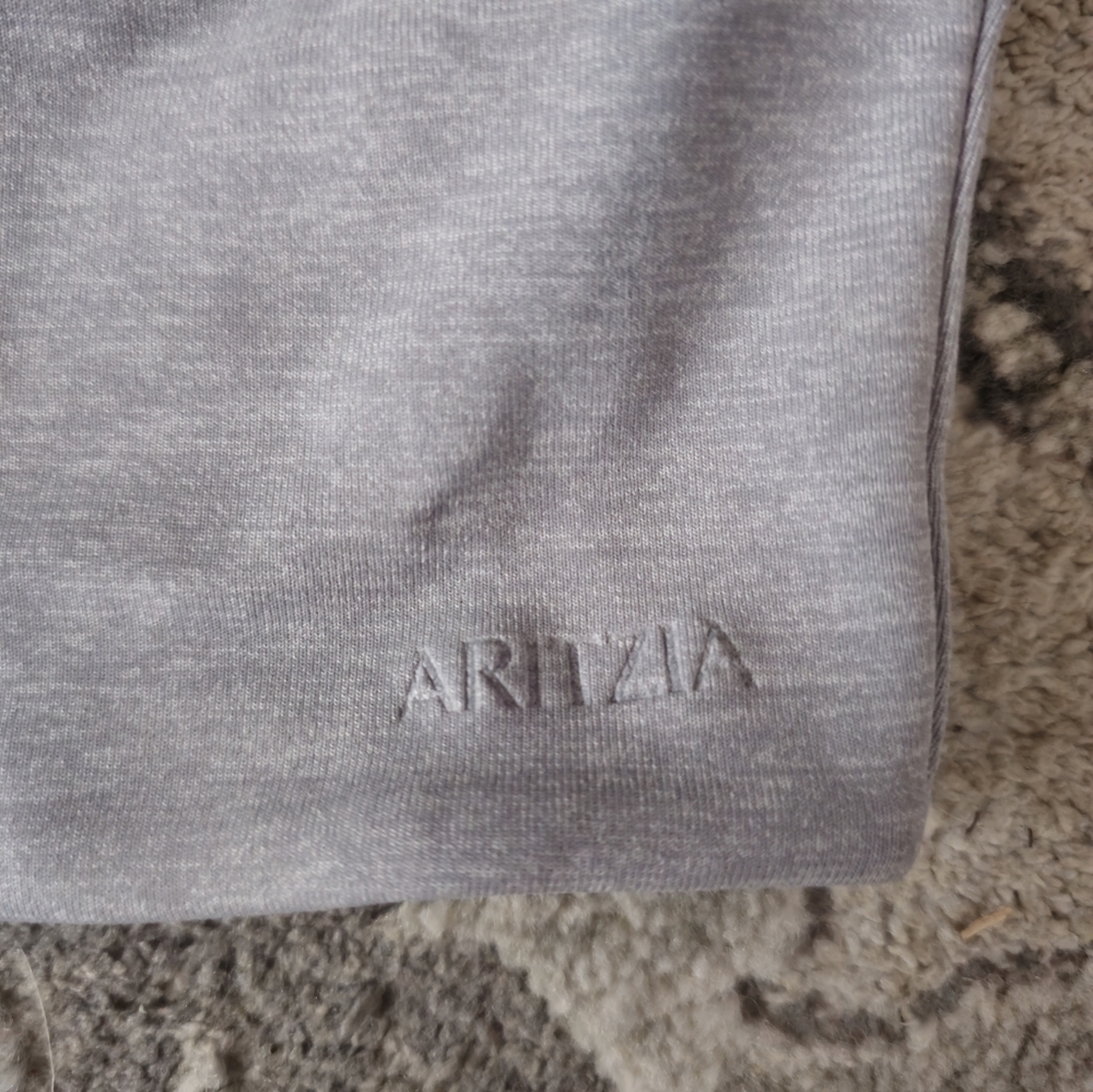 Artizia Contour Crop Top - Picture 3 of 6